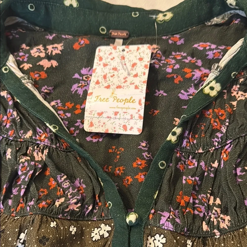 Free People details care
